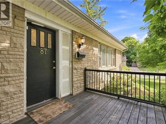 87 Radford Street, Hamilton, ON, L8S 3E5 house for sale | Listing ID 40856 | Royal LePage