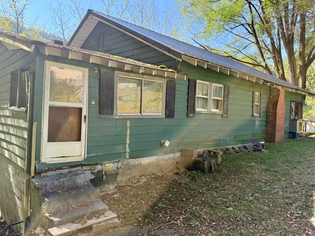 87 Red Wing Road