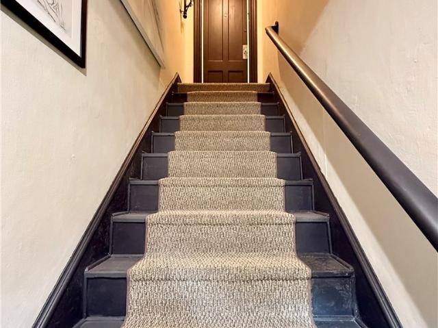 87 Rockland Avenue