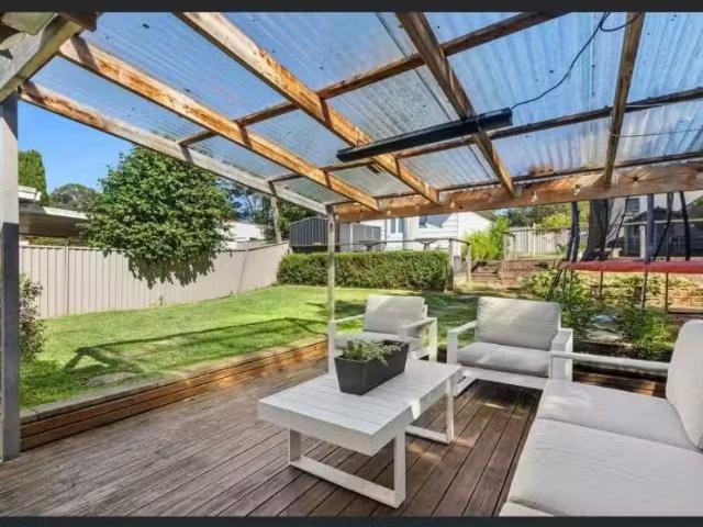 87 Sutherland Road, Jannali House for rent Listed by Emma Bul.
