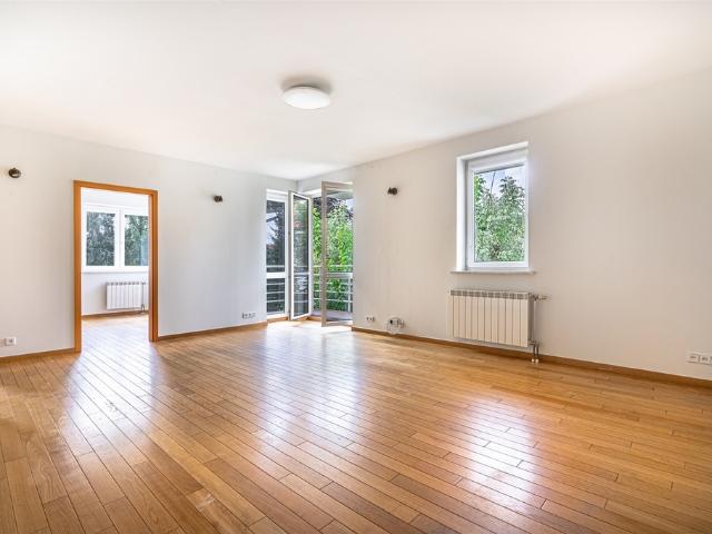 87m2, zieleń za oknem, Zawady Wilanów Villa Mia