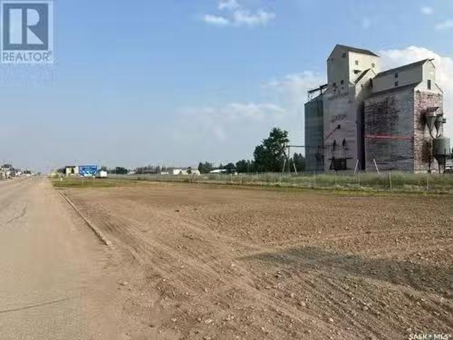 87A Railway Avenue, Oxbow, SK, S0C 2B0 vacant land for sale.