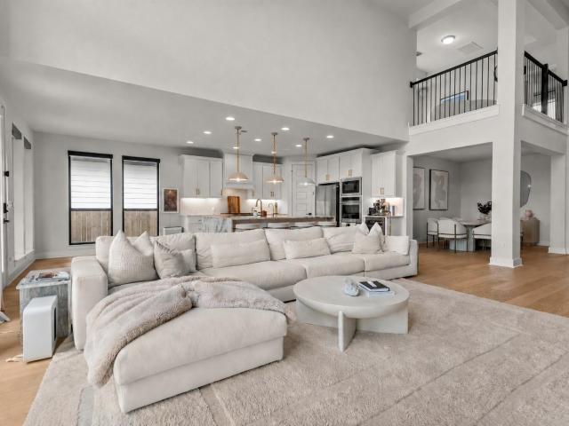 8404 Ambergill Ct