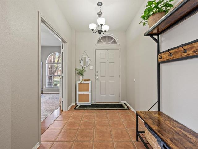 8404 Island Court