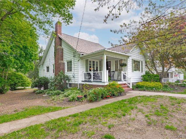 8405 Ridge Road