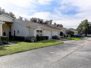 8405 Terrace Meadows Ct, Unit 8405, Temple Terrace, FL 33637 | MLS #TB8421