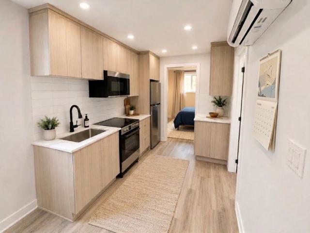 8406 Rue de Reims