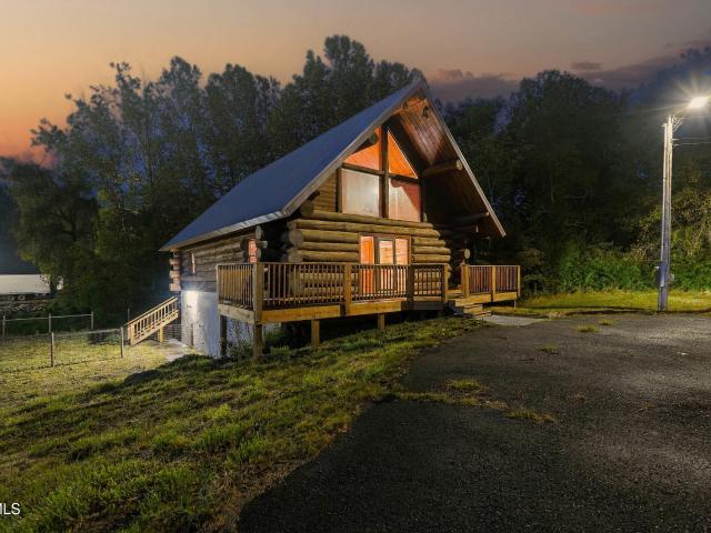 8407 Highway 19e