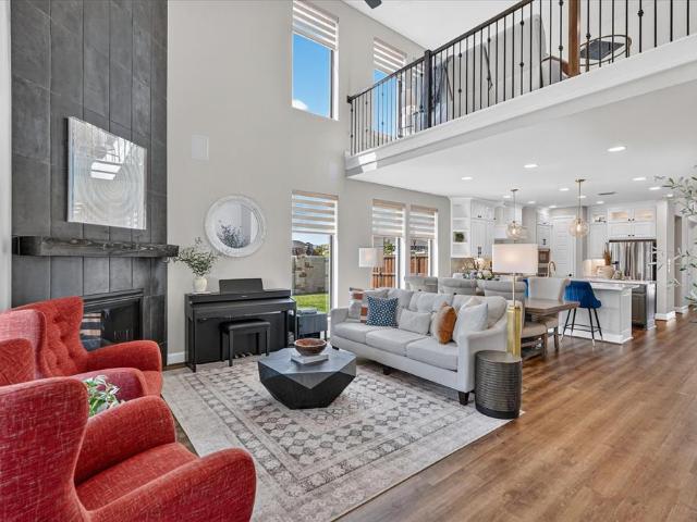 8400 Brookhaven Drive