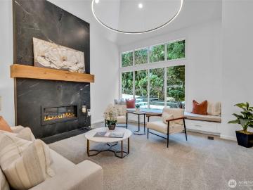 8402 SE 53rd Place