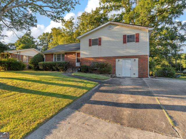 840 Sherwood Drive