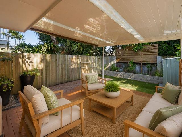 8/40 Sunbird Street, Burleigh Waters, QLD 4220
