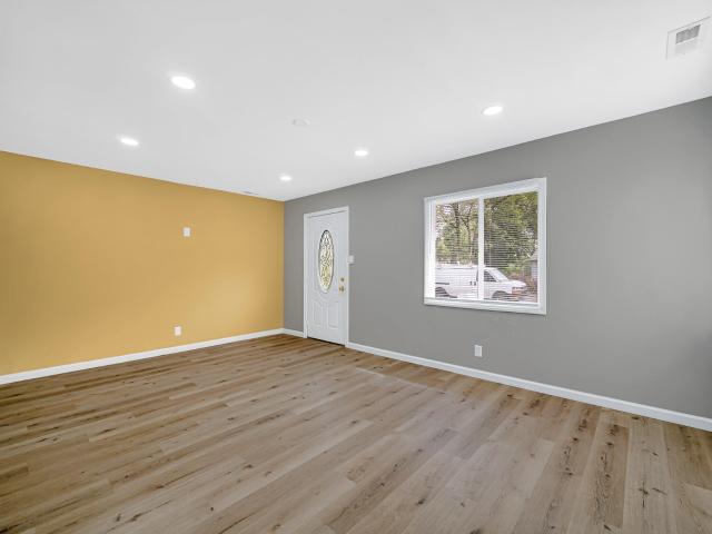 840 Pierce Street