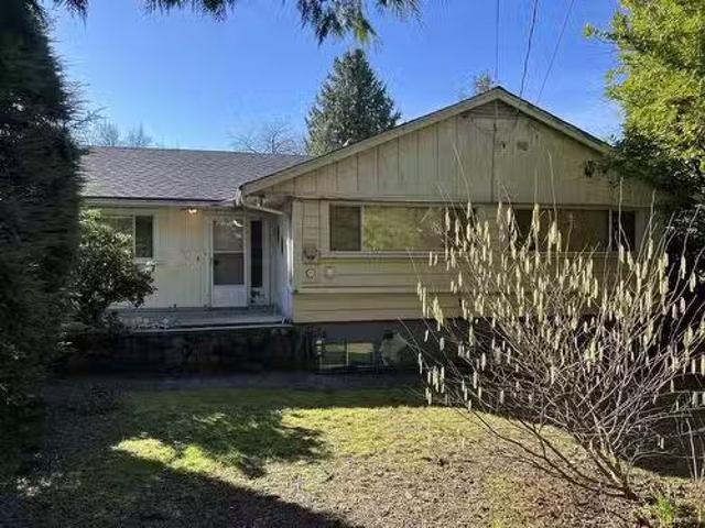 840 Rochester Avenue, Coquitlam, BC, V3K 2W2 house for sale.