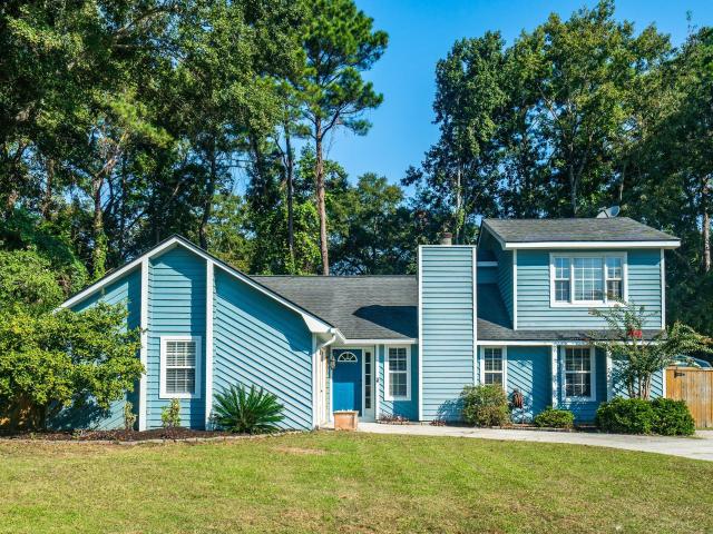 840 Ramblewood Circle