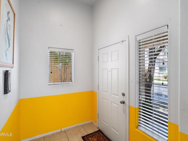 8415 w vernon avenue