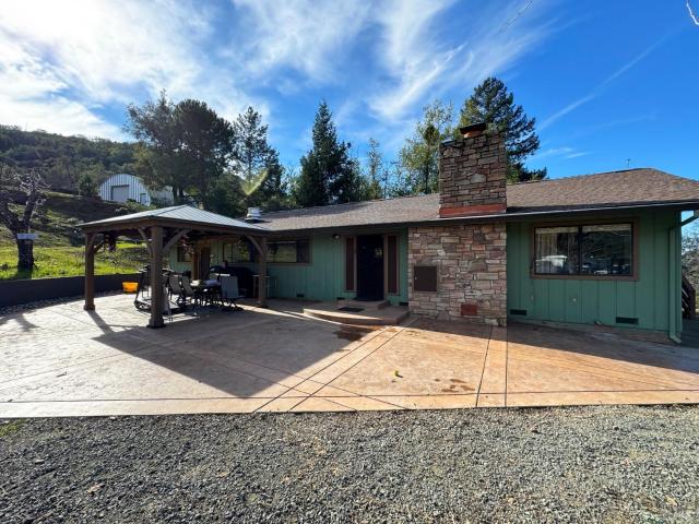 8411 Hwy 175 Highway, Hopland, US, CA