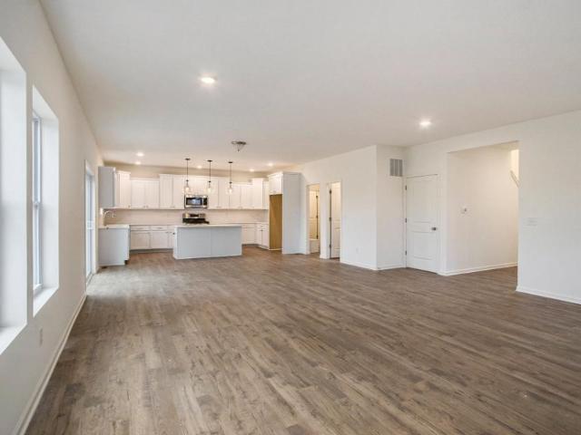 8412 Knotty Pine Lane