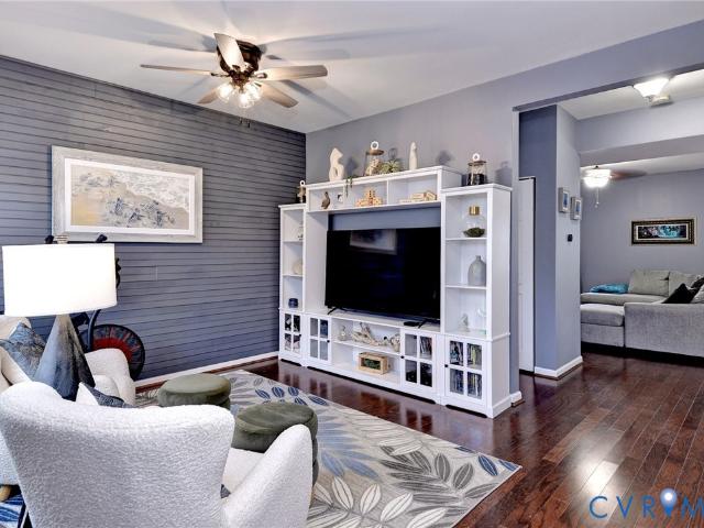 8428 Sheldon Branch Place