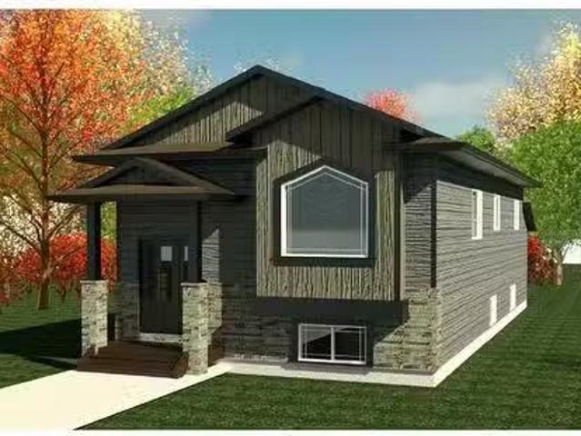 8428 102 Avenue, Grande Prairie, AB, T8X 0S8 house for sale.