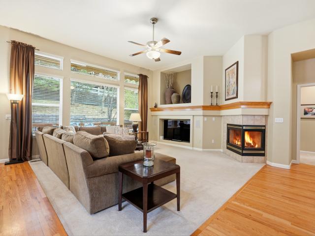 8421 Brambleridge Dr, Castle Pines, CO 80108 | MLS #7013