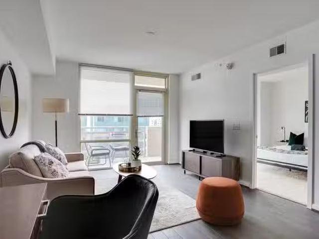 8421 Broad St, West Mc Lean 1 Bedroom 1 Bath