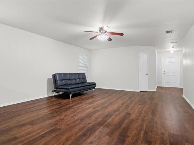 8421 River Bluffs Drive