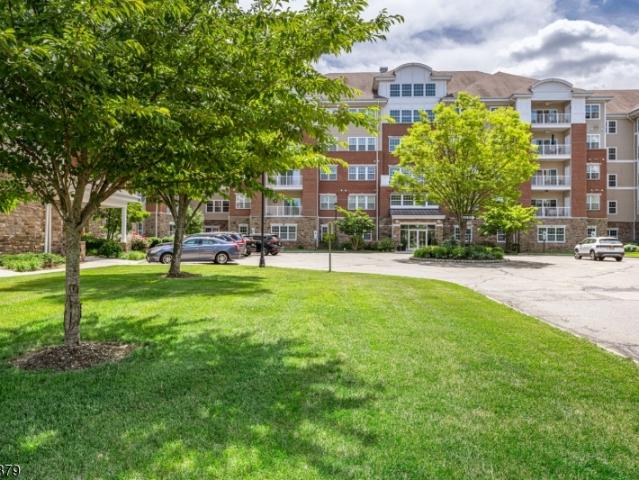 8421 Warrens Way # 421