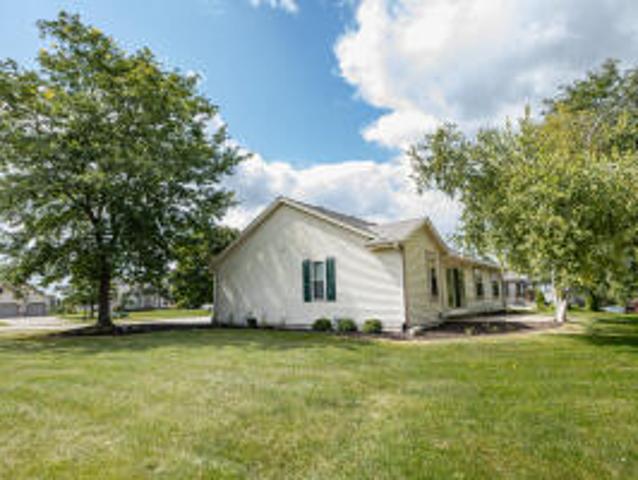 8422 Virginia Cir