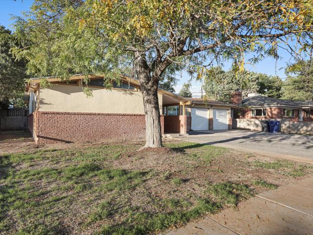 8423 Palo Duro Avenue NE