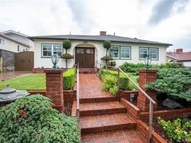 842 CORNELL DR, BURBANK, CA 91504