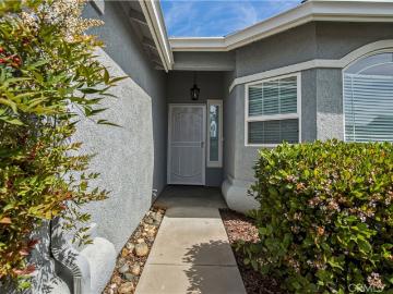 842 Cedar