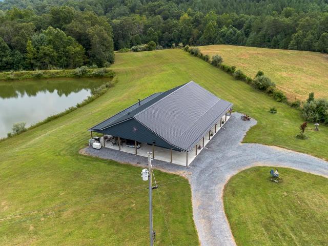 842 adair hill rd