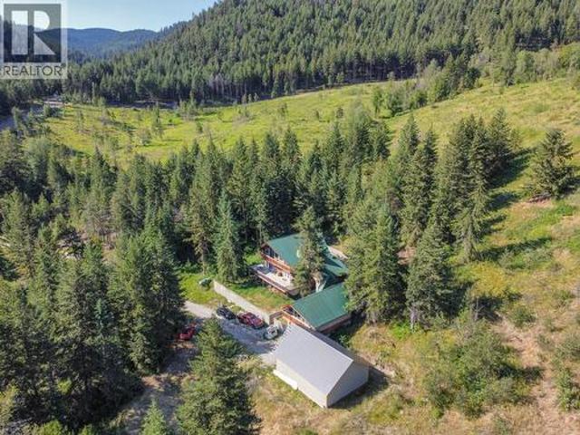 842 Grand Oro Road, Kaleden, BC, V0H 1K0 house for sale | Listing ID 10394 | Royal LePage