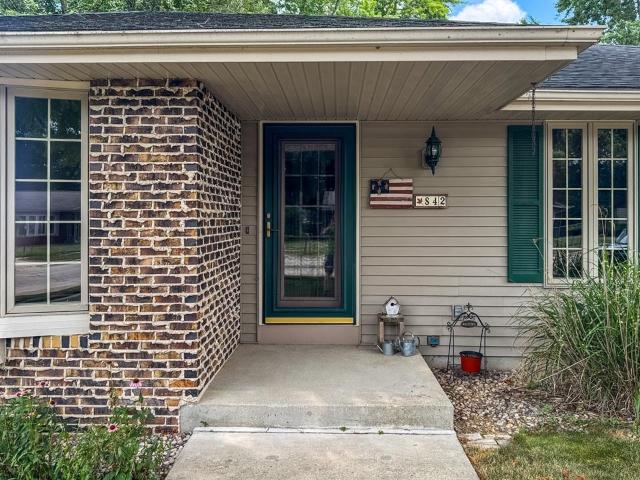 842 N Wright Road