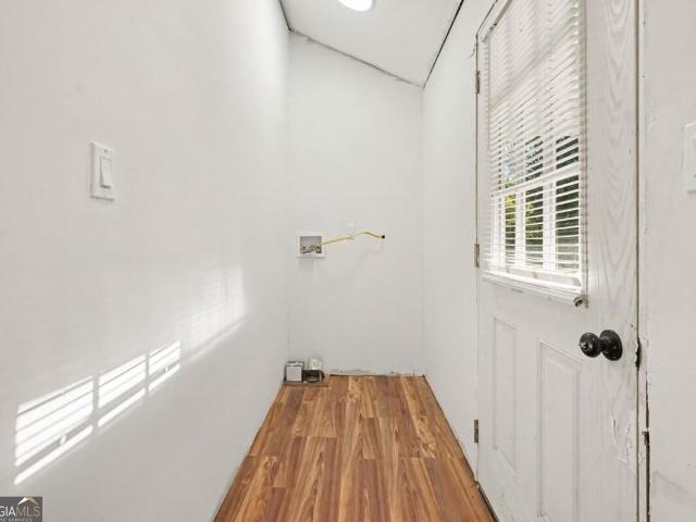 842 Sunset Road