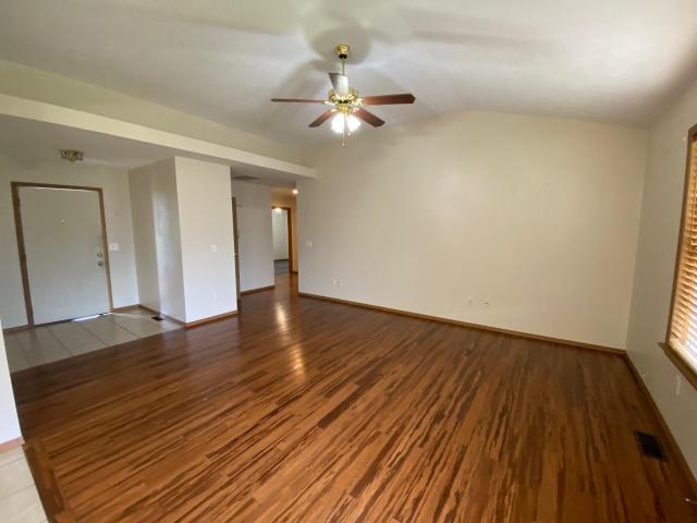 842 W Lorenza Drive