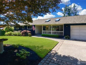 8435 NE 147th Place