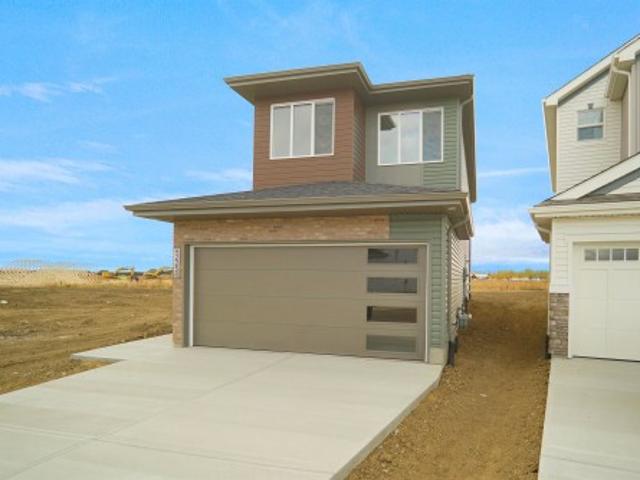 8436 Avenue Nw, Edmonton, AB, T5Z 0X5 house for sale | Listing ID E4501 | Royal LePage