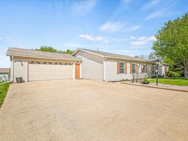 8438 hickory tree drive