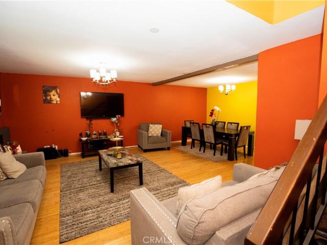 8430 Winnetka Avenue 20