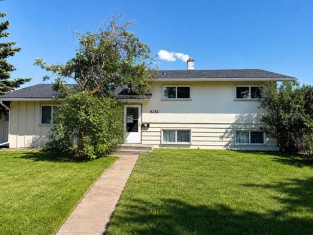 8432 Elbow Drive Sw, Calgary, AB, T2V 1K8 house for sale | Listing ID A2333 | Royal LePage