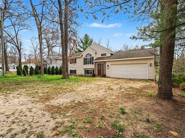 8433 Cochise Drive