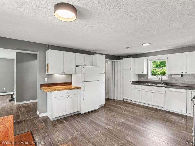 843 Orion Road