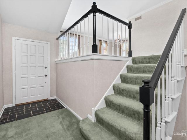 843 Seminary Circle