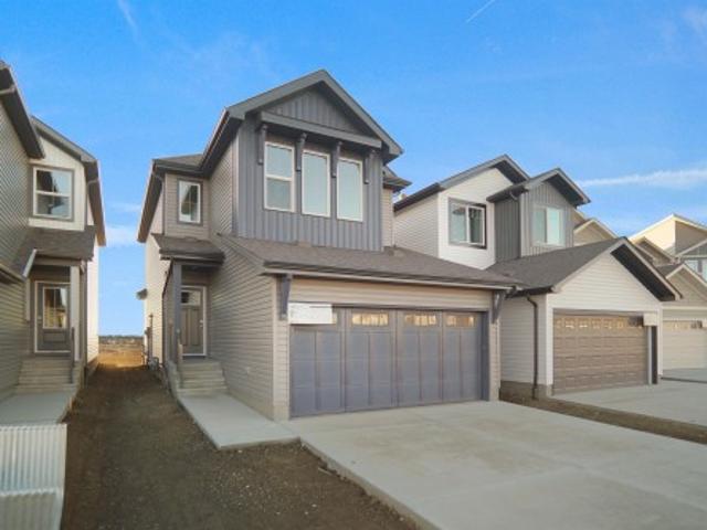 8444 Avenue Nw, Edmonton, AB, T5Z 0X2 house for sale | Listing ID E4501 | Royal LePage
