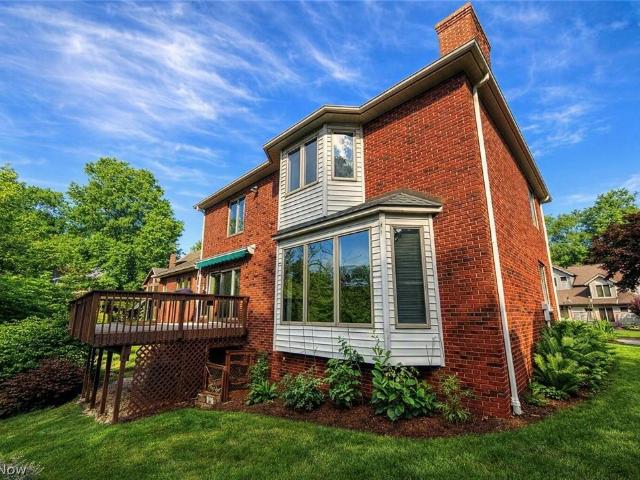 8449 Settlers Passage