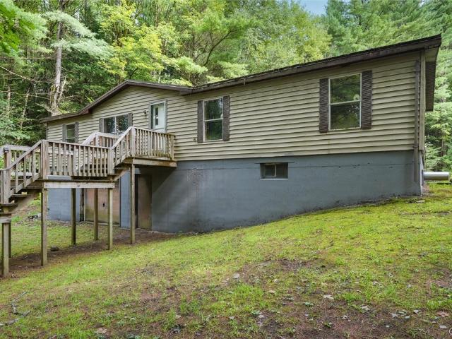 8442 Halstead Road