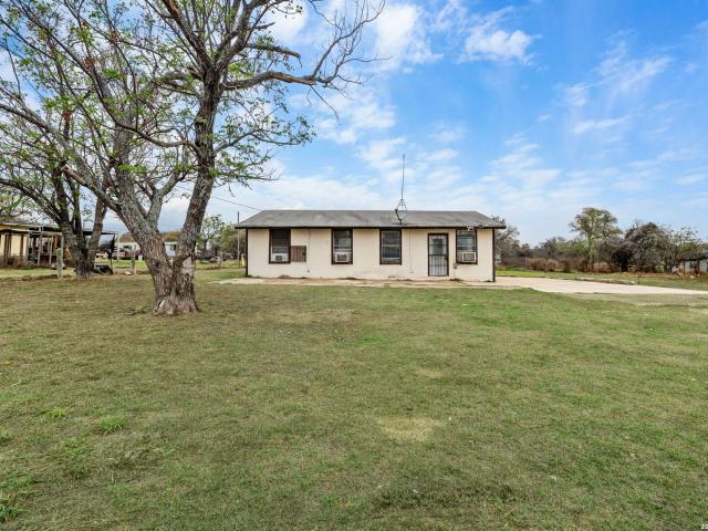 844 County Road 6846, Lytle, TX 78052 | MLS #1948
