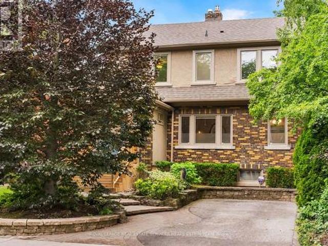 844 Duplex Avenue, Toronto, ON, M4R 1W9 house for sale | Listing ID C13635 | Royal LePage
